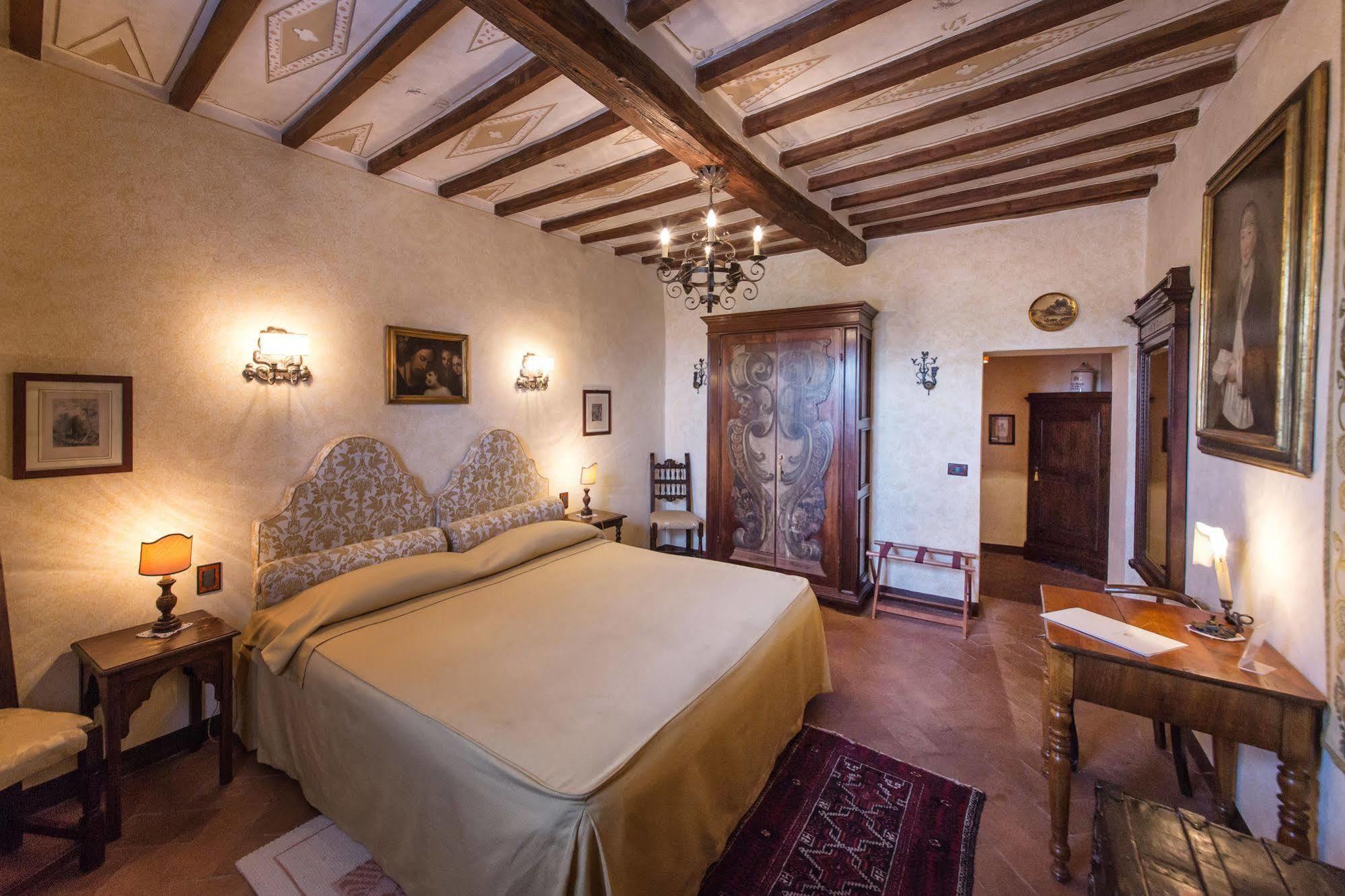 Castelletto Di Montebenichi Aparthotel Monte Benichi Kültér fotó